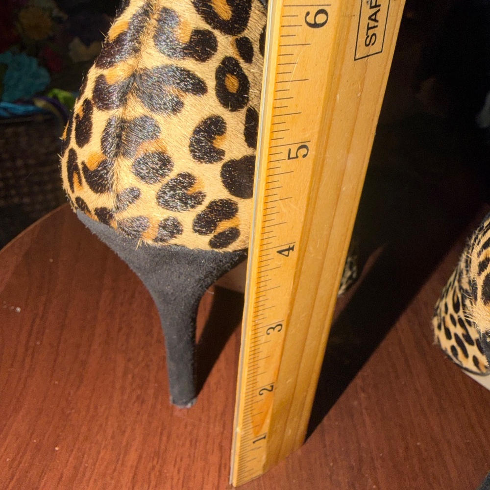 Shoes - Picture 4 of 5